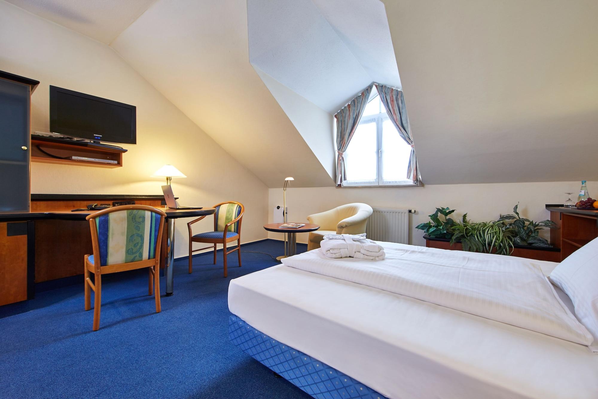 Linderhof Hotel 4*